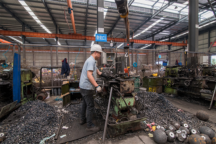 辽源网架配件-螺栓球加工车间